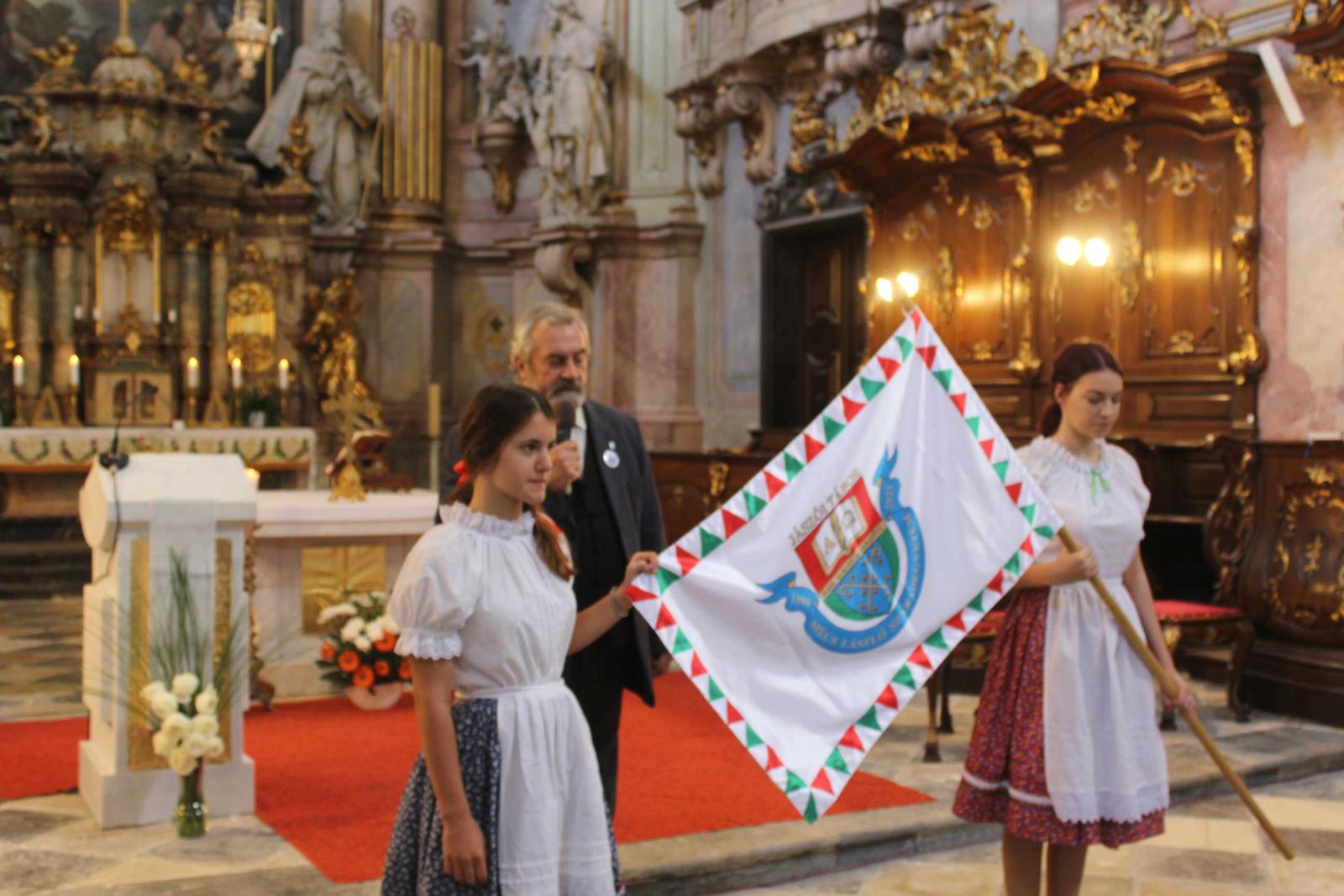 címerszentelés